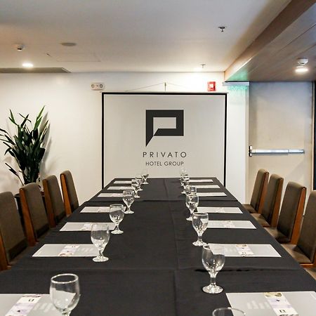 Privato Кесон-Сіті Екстер'єр фото